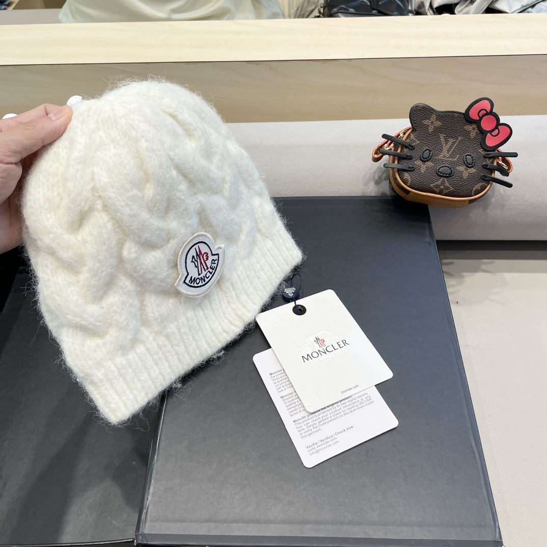 Moncler Caps